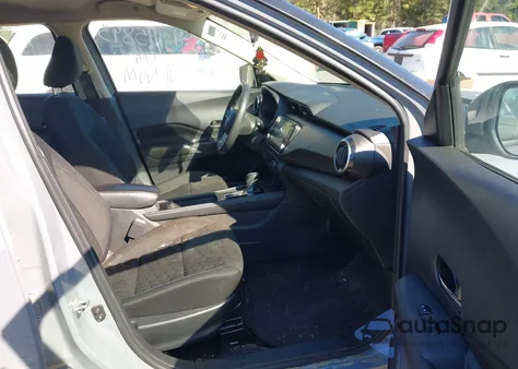 2022 Nissan Kicks Sv Xtronic Cvt из США, поврежденный, VIN 3N1CP5CV2NL495893